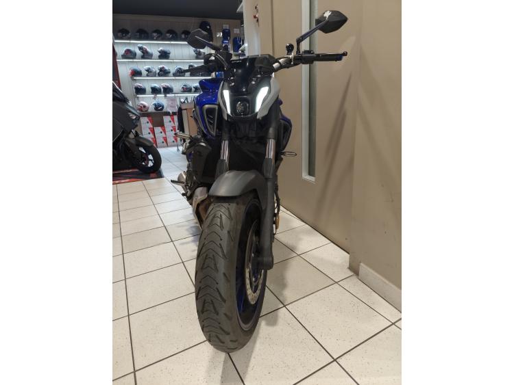 YAMAHA MT-07 (47.5CV)