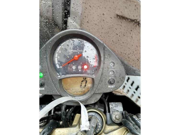 KAWASAKI ER-6 (47.5CV)