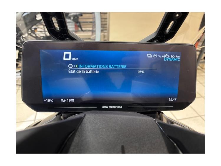 BMW CE 04 AVANTGARDE BRIDÉ PERMIS A1