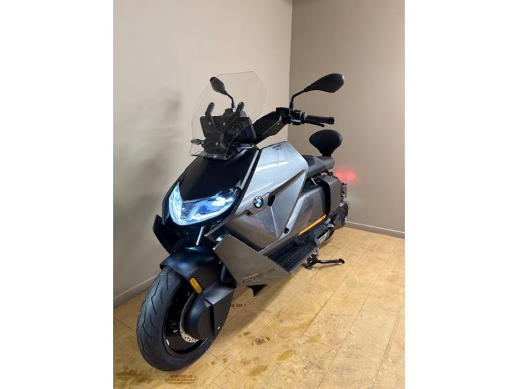 BMW CE 04 AVANTGARDE BRIDÉ PERMIS A1